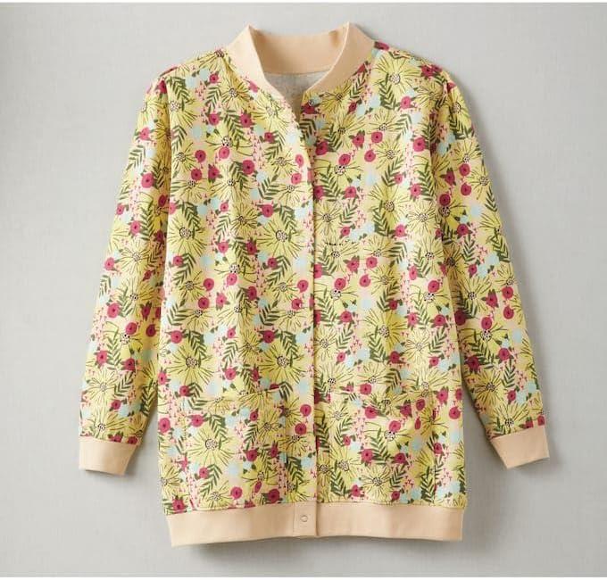 imageAmeriMark Women Fleece Snap Button Cardigan Sweatshirt Coat Ladies Soft Lightweight Warm Long Sleeve Jacket with PocketsFloral Multi
