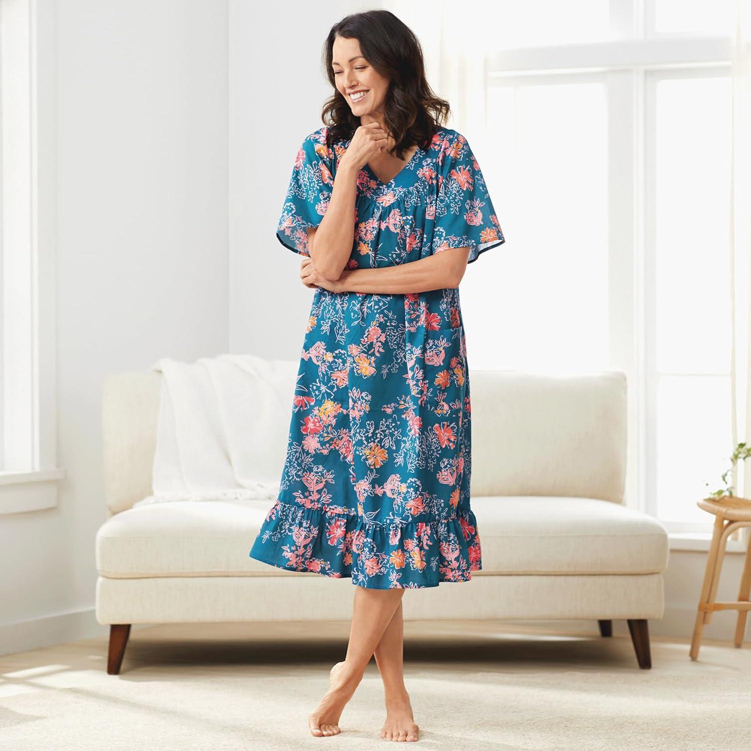 imageAmeriMark Casual Womens Muumuu House Dress Comfortable Flowy Short Sleeve Patio Sun Dress Lounger Gown Sleepwear for LadiesEtched Daisy