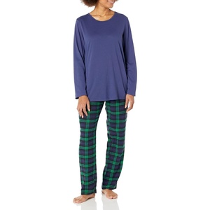 AmeriMark Women’s 2-Piece Flannel Pajama Set(Navy)